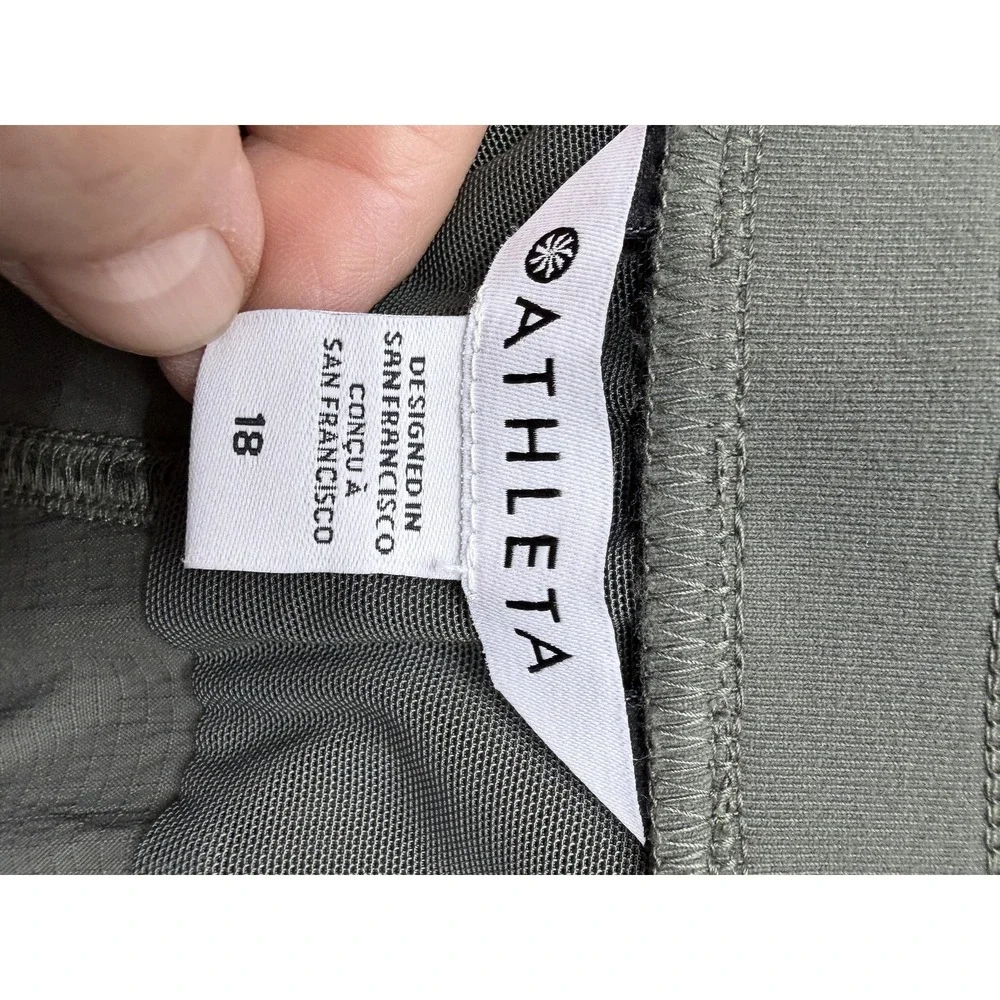 Athleta Trekkie‎ North Jogger Pants Womens 18 Green Zip Pocket Stretch Travel